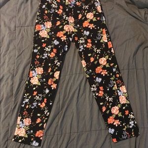 Pins & Needles crop floral pant